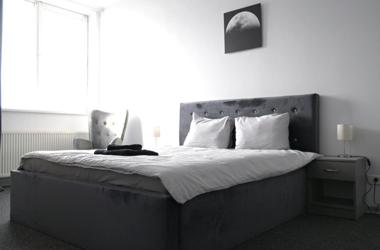 Luana Airport Apartments #8 Otopeni Eksteriør bilde